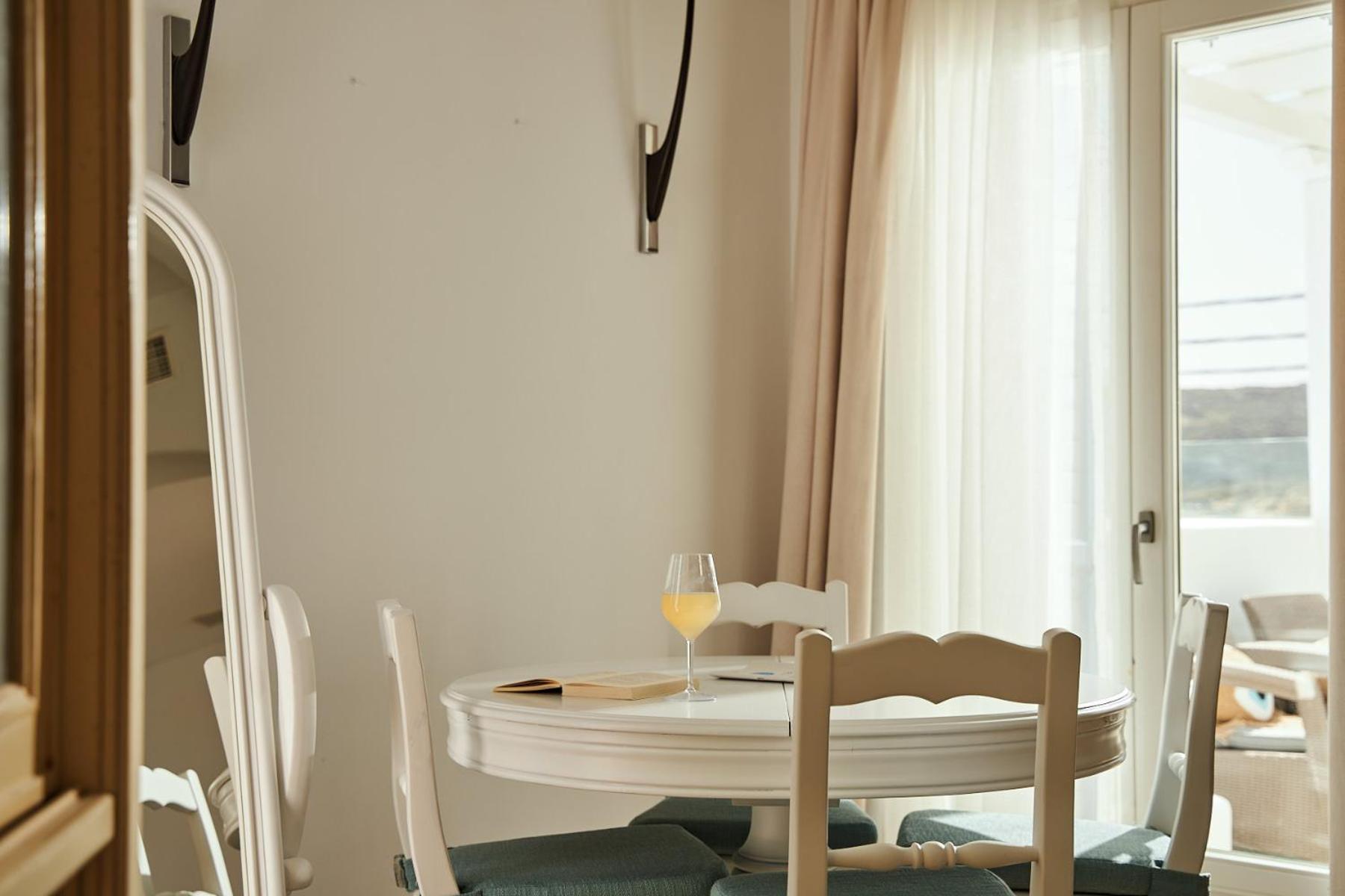 Arte&Mare Elia Luxury Suites&Vllas Exterior foto